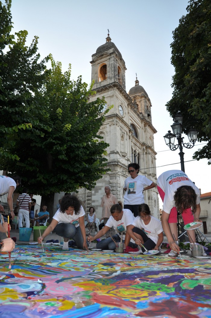 Piazza antistante la Chiesa dei Santi Valentino e Damiano